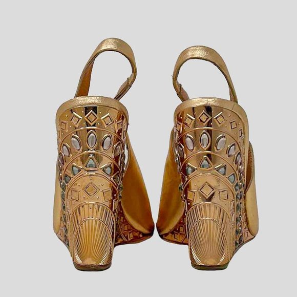 Ivy Kirzhner - 7 US - Picture 4 of 6